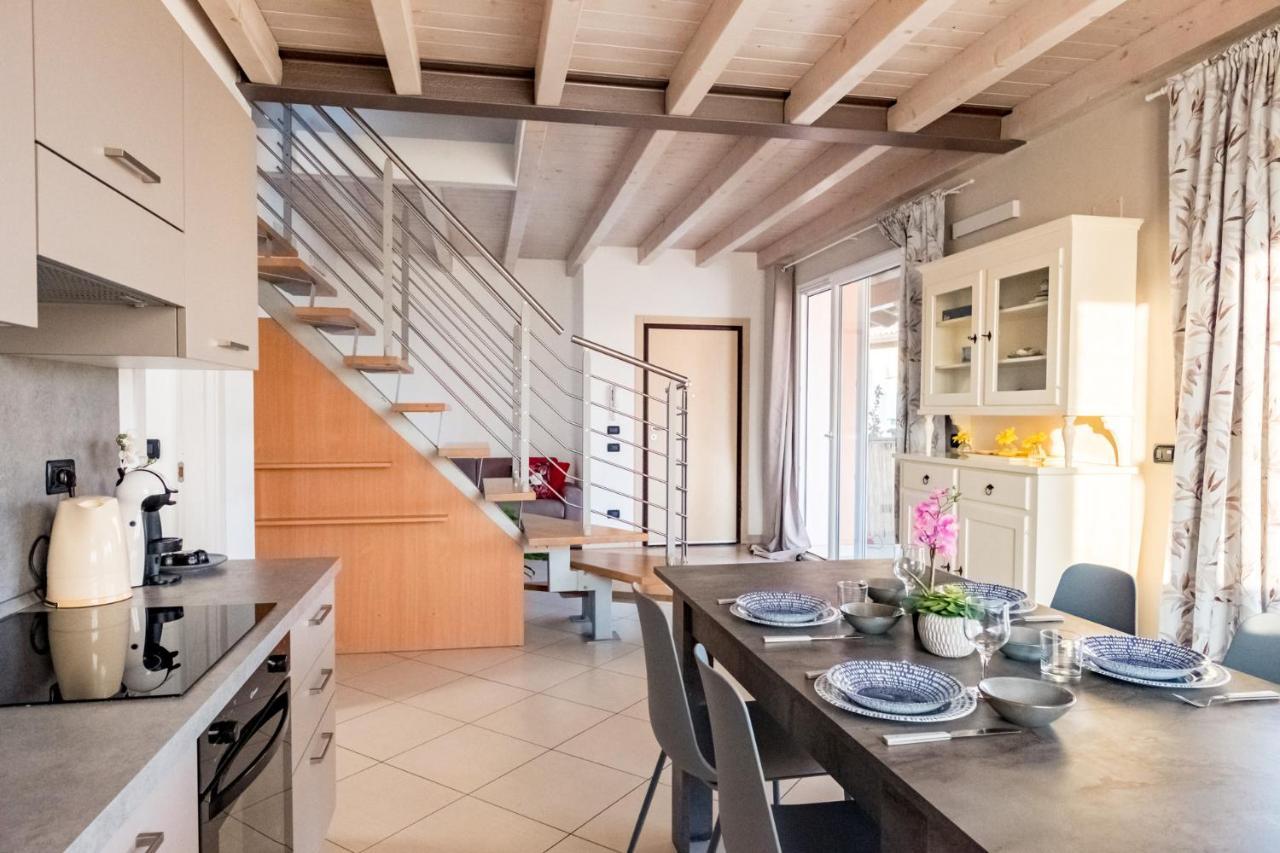 Apartamento Residenza Oleandro Desenzano del Garda Exterior foto