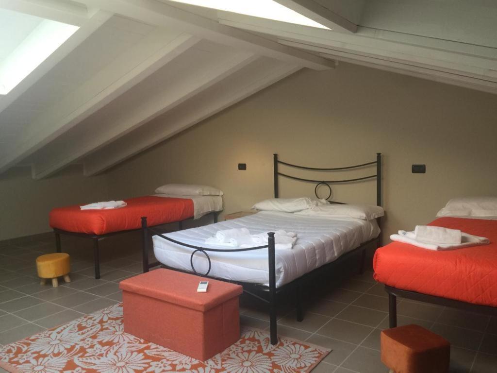 Apartamento Residenza Oleandro Desenzano del Garda Exterior foto